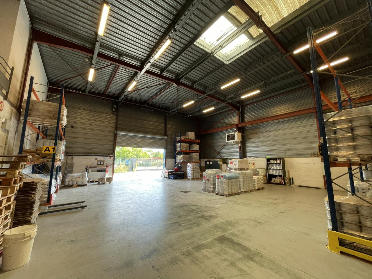 Local d'activité Coignières 1726m² Vente local d'activité Coignières Yvelines OVACT2315861 7